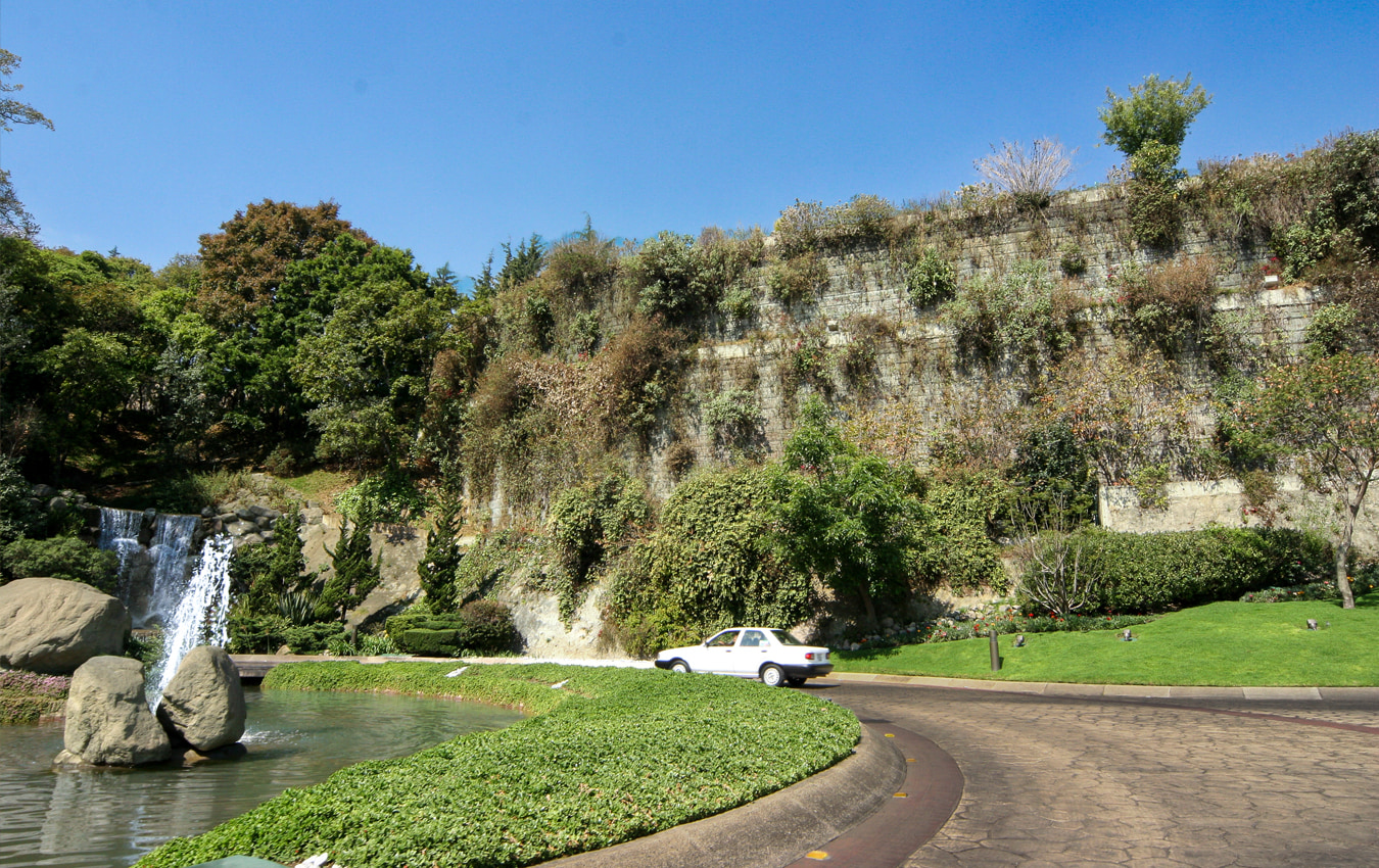 Muros Faber Structor