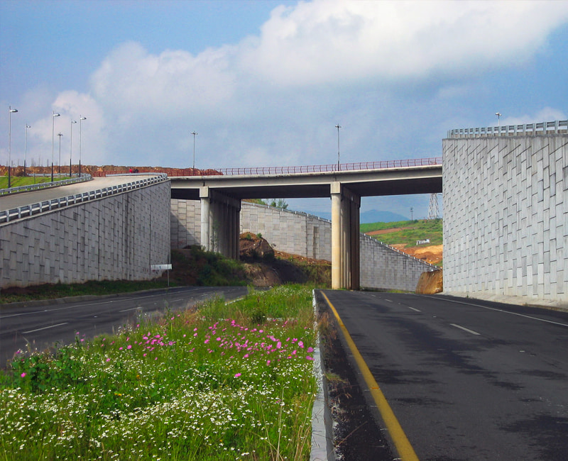 Muros Faber Structor